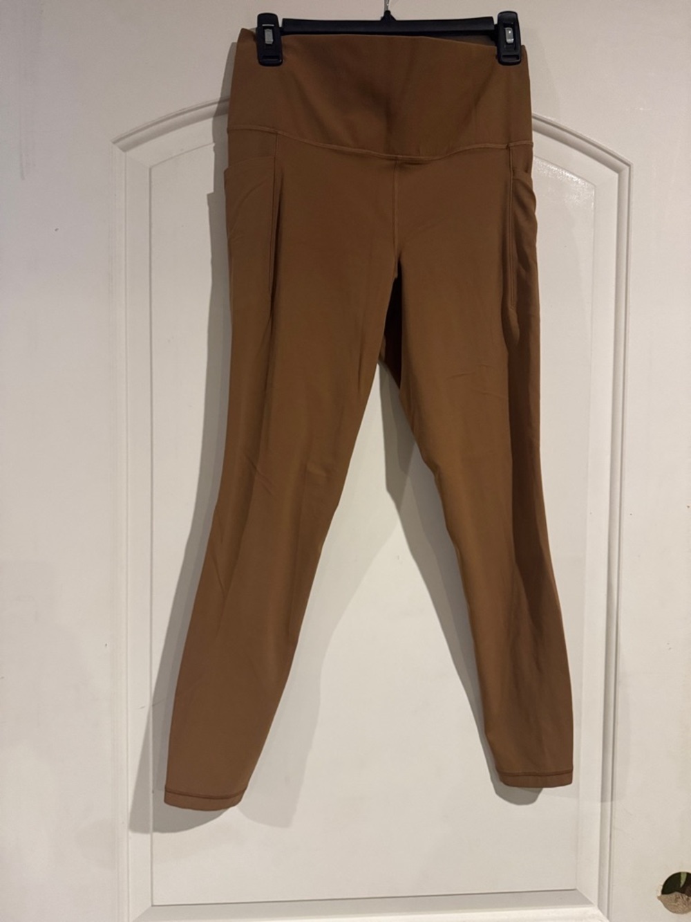 Athleta Brown High-Waist Performance Leggings salutation Stash Tight